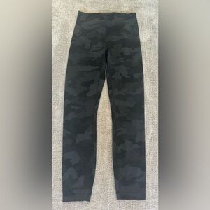 Instill high-rise tight 25 inch camo leggings size 4